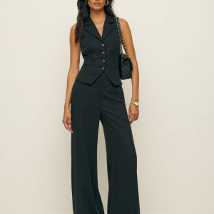 Set Vest Nữ Không Tay Đen Sang Trọng – "Elegant Noir"